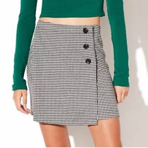 NYC   Monochrome skirt short